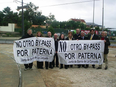 Protesta en Valterna, inauguración tranvía.